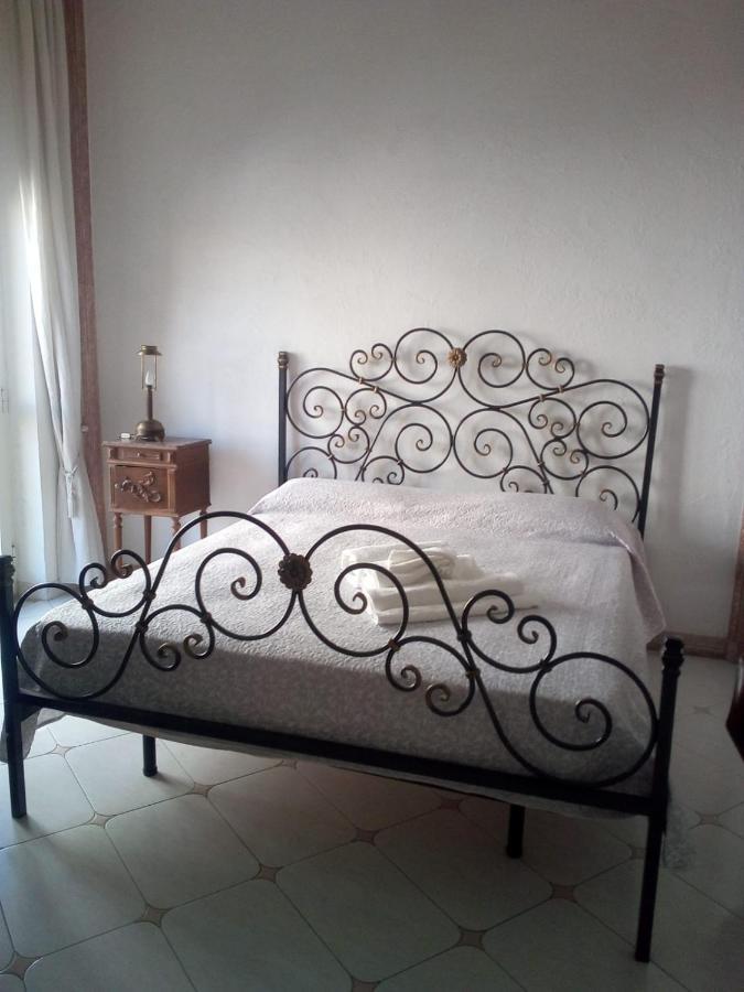 Gran Relais De Charme A.Rosbenmar Bed & Breakfast Napoli Ngoại thất bức ảnh